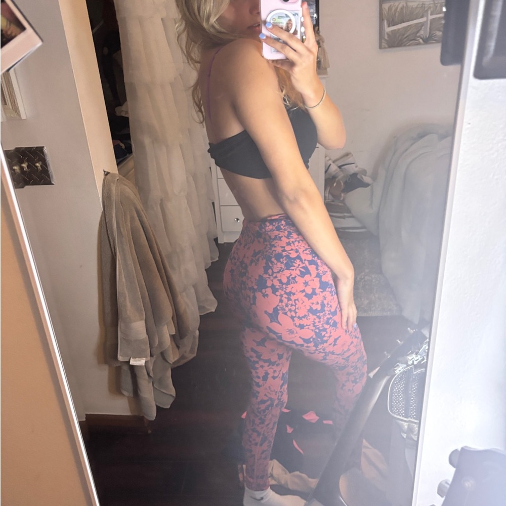 Pattern Lululemon leggings